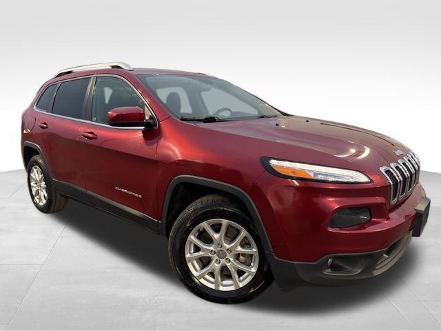 used 2015 Jeep Cherokee car, priced at $12,400