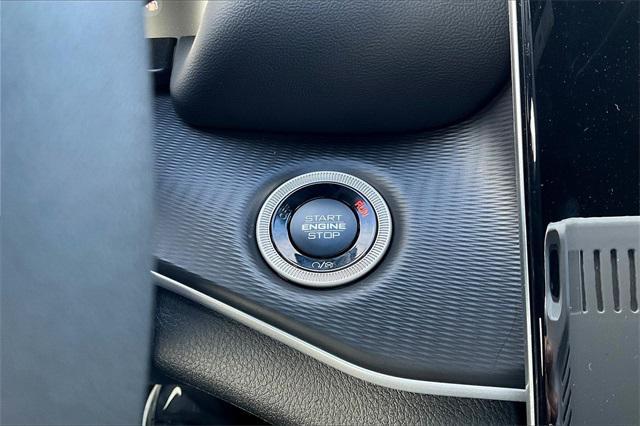 new 2025 Jeep Grand Cherokee car, priced at $45,670