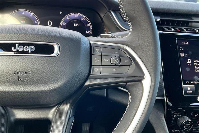 new 2025 Jeep Grand Cherokee car, priced at $45,670