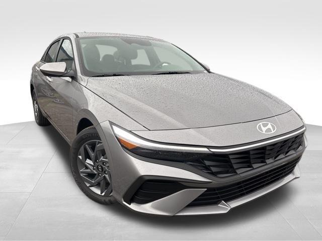 new 2026 Hyundai ELANTRA HEV car, priced at $27,360