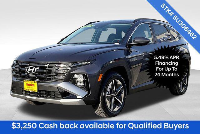 new 2025 Hyundai TUCSON Hybrid car, priced at $31,495