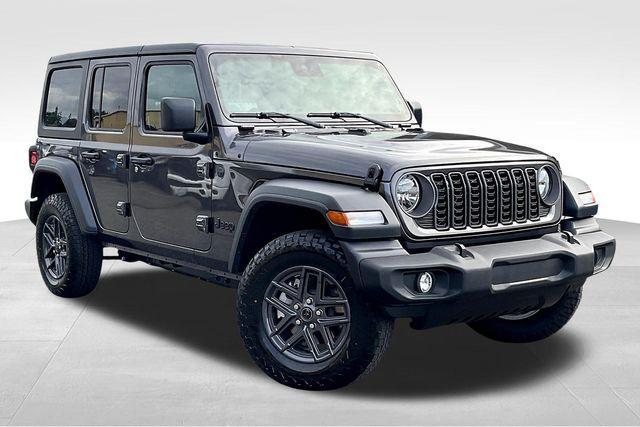 new 2025 Jeep Wrangler car, priced at $46,345