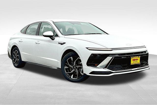 new 2025 Hyundai Sonata car, priced at $28,585