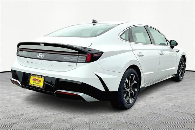 new 2025 Hyundai Sonata car, priced at $30,585