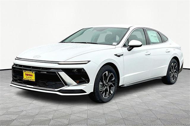 new 2025 Hyundai Sonata car, priced at $30,585