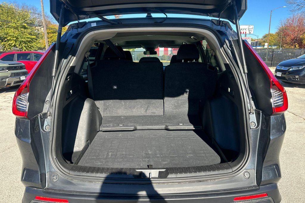 used 2025 Honda CR-V car, priced at $31,999