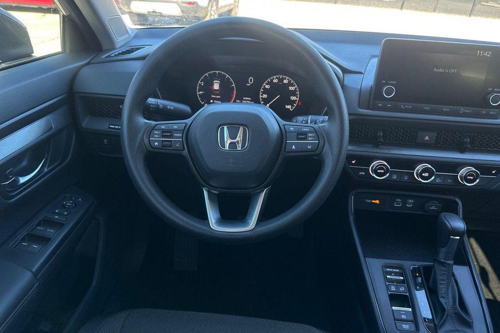 used 2025 Honda CR-V car, priced at $31,999