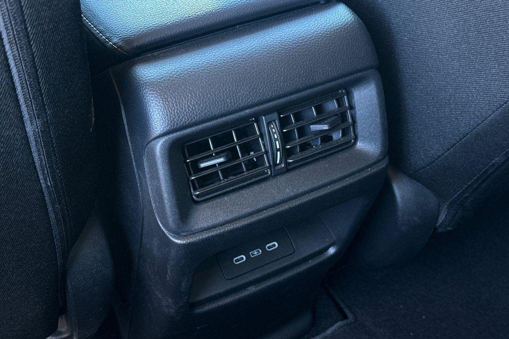 used 2025 Honda CR-V car, priced at $31,999