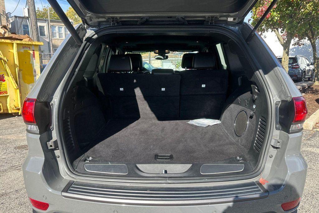 used 2021 Jeep Grand Cherokee car, priced at $27,199