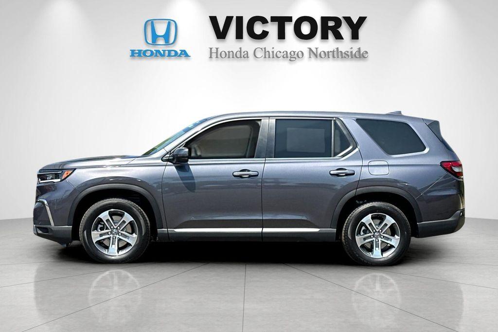 new 2025 Honda Pilot car, priced at $47,825
