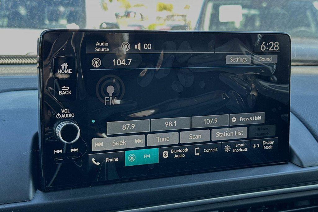 new 2025 Honda Pilot car, priced at $47,825