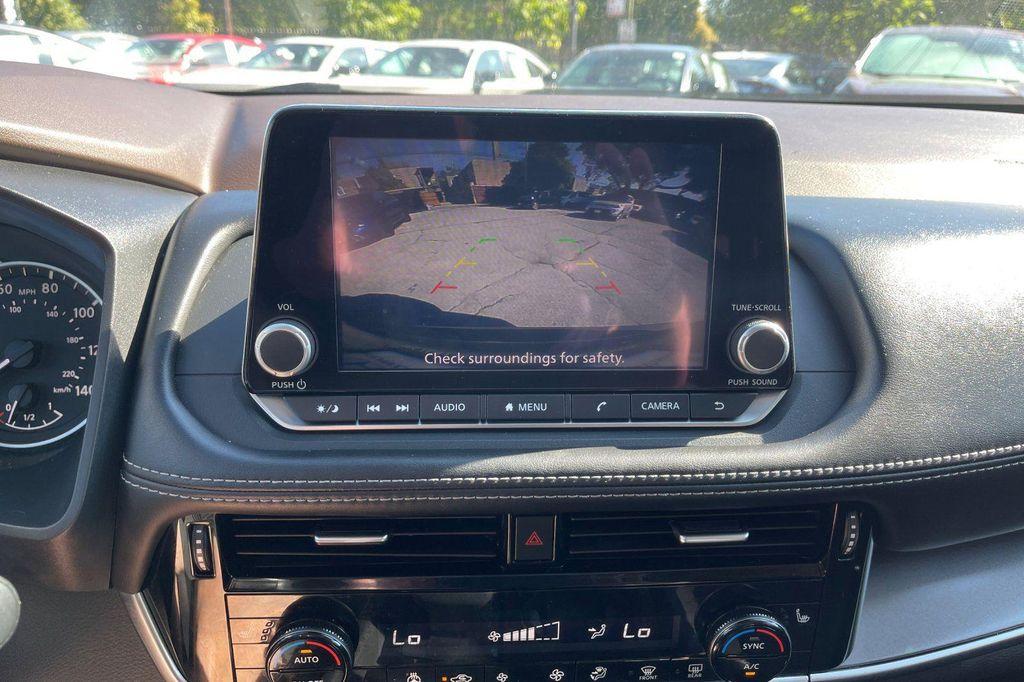 used 2022 Nissan Rogue car, priced at $18,099