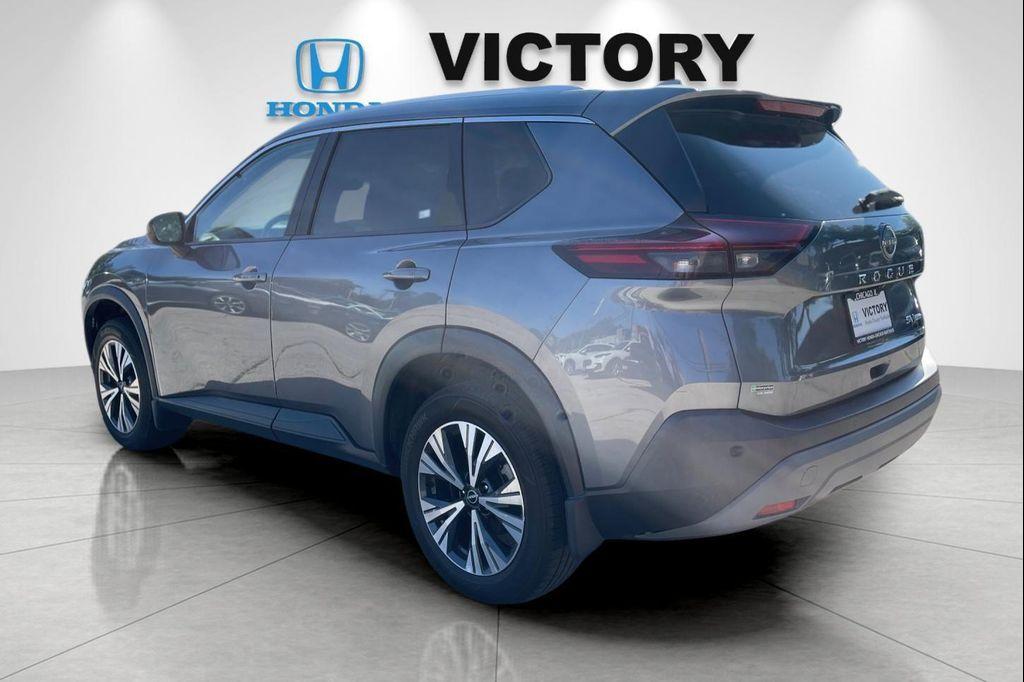 used 2022 Nissan Rogue car, priced at $18,099