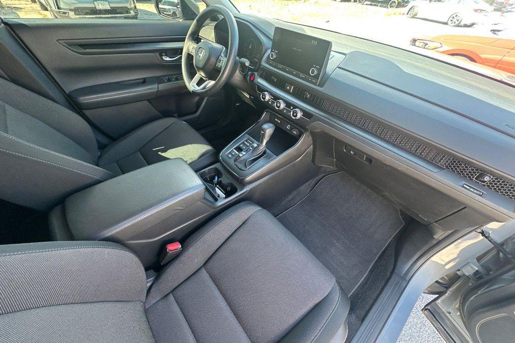 used 2024 Honda CR-V car, priced at $27,555