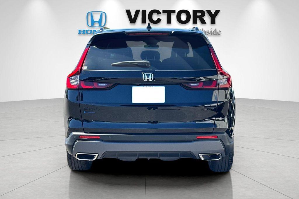 new 2026 Honda CR-V Hybrid car, priced at $41,675