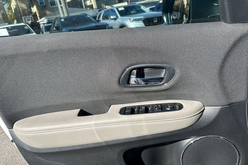 used 2020 Honda HR-V car, priced at $21,299