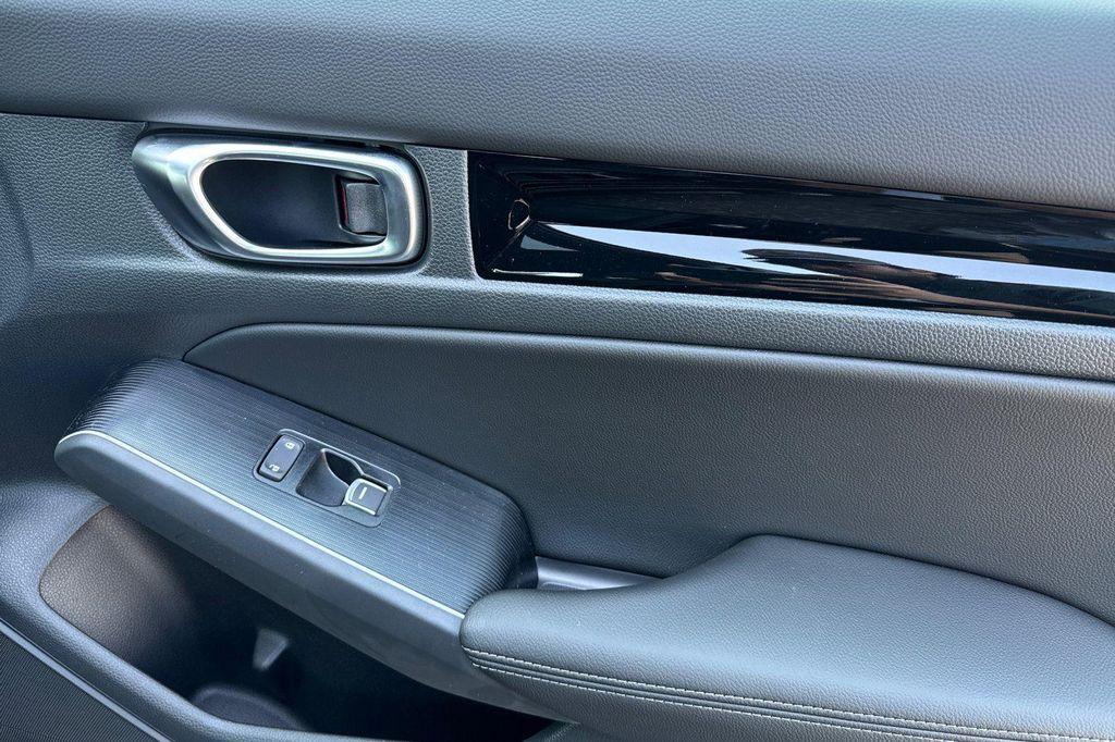 new 2026 Honda Civic Hybrid car, priced at $33,945