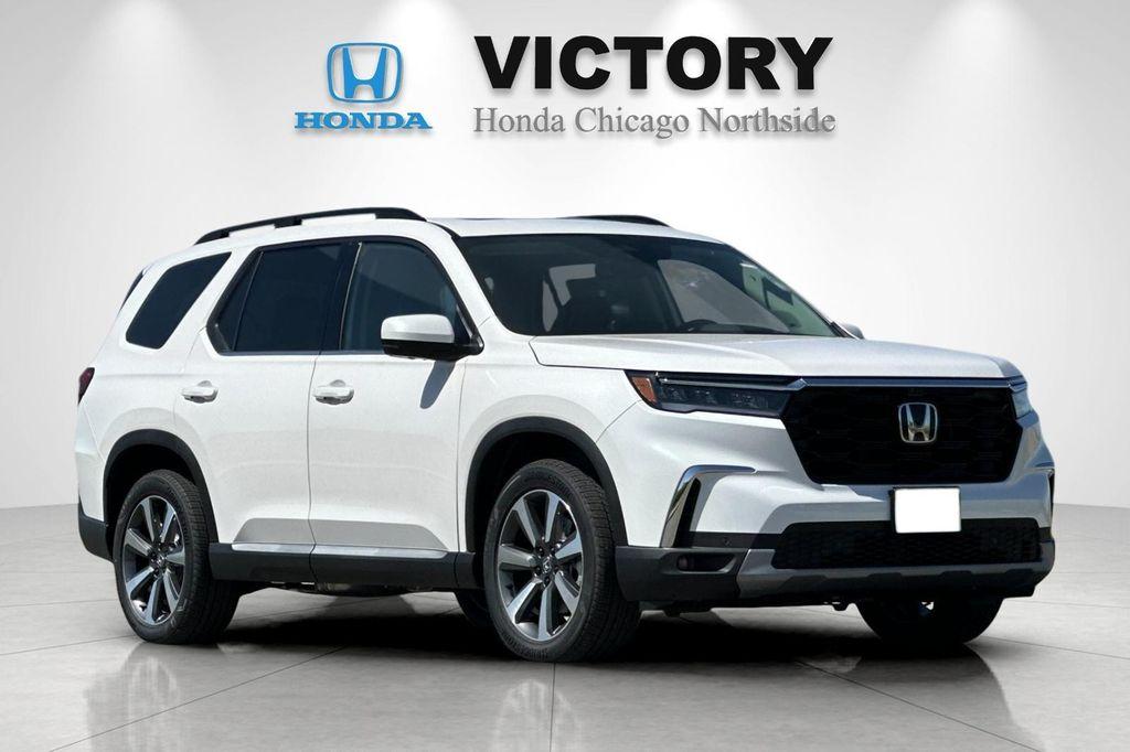 new 2025 Honda Pilot car, priced at $55,030
