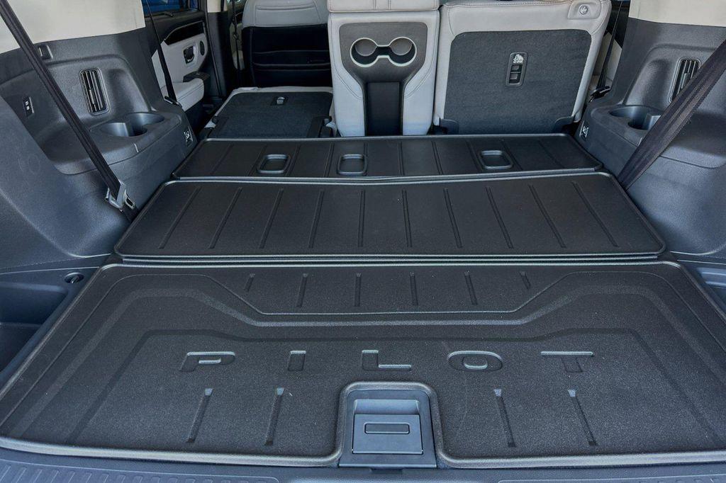 new 2025 Honda Pilot car, priced at $55,030