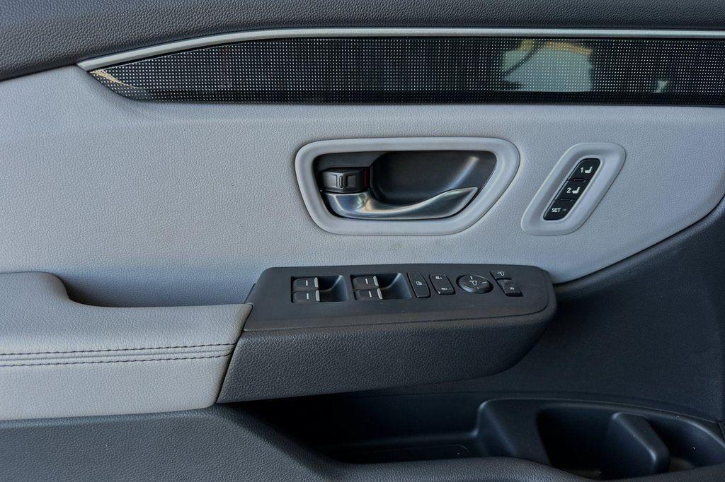 new 2025 Honda Pilot car, priced at $55,030