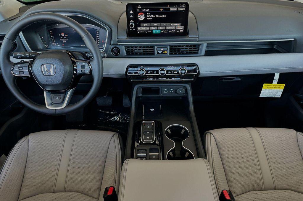 new 2025 Honda Pilot car, priced at $55,030