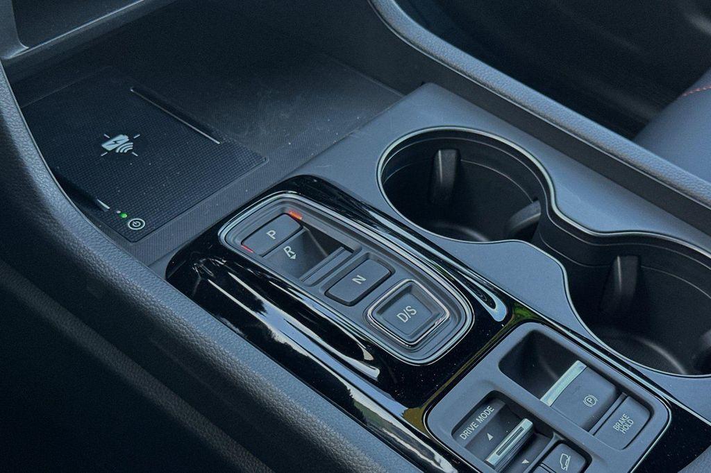 new 2025 Honda Pilot car, priced at $50,895