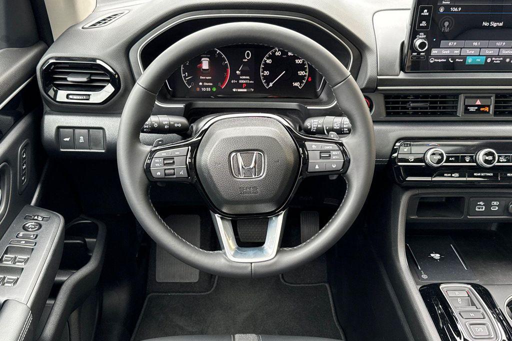 new 2025 Honda Pilot car, priced at $53,450