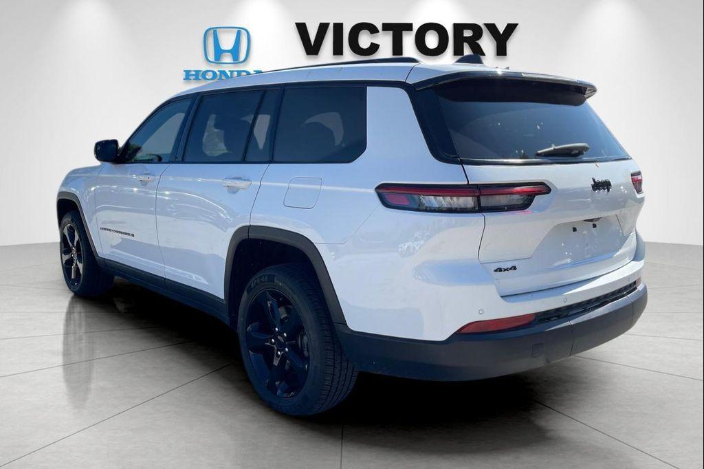 used 2023 Jeep Grand Cherokee L car, priced at $27,191