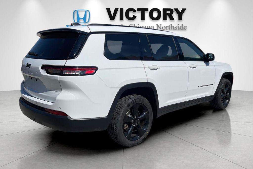 used 2023 Jeep Grand Cherokee L car, priced at $27,191