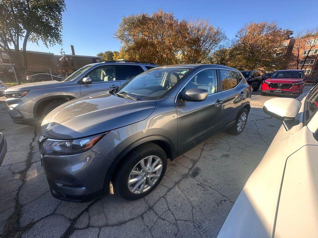 used 2021 Nissan Rogue Sport car, priced at $15,899