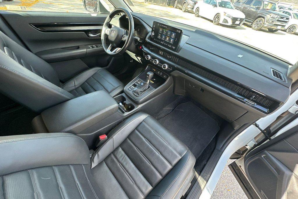 used 2023 Honda CR-V car, priced at $31,999