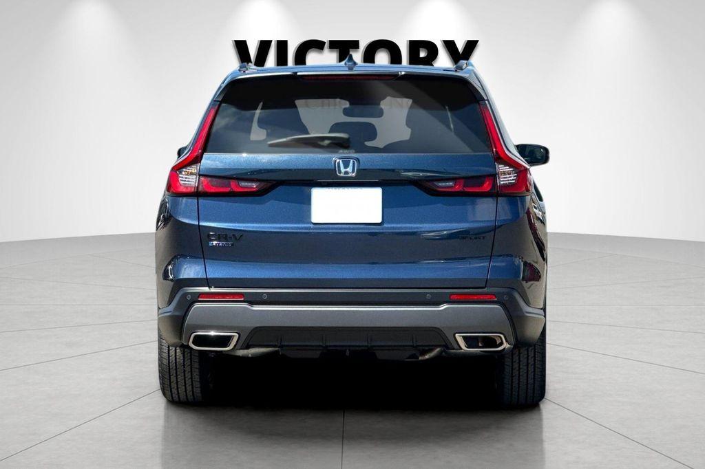 new 2026 Honda CR-V Hybrid car, priced at $41,675