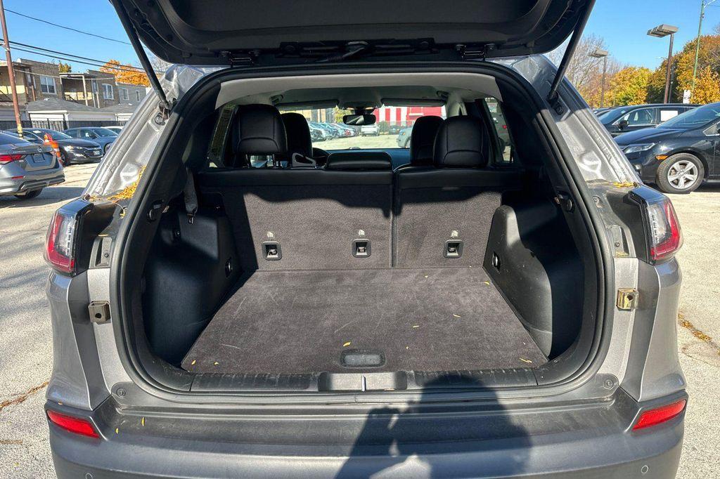 used 2021 Jeep Cherokee car, priced at $18,999