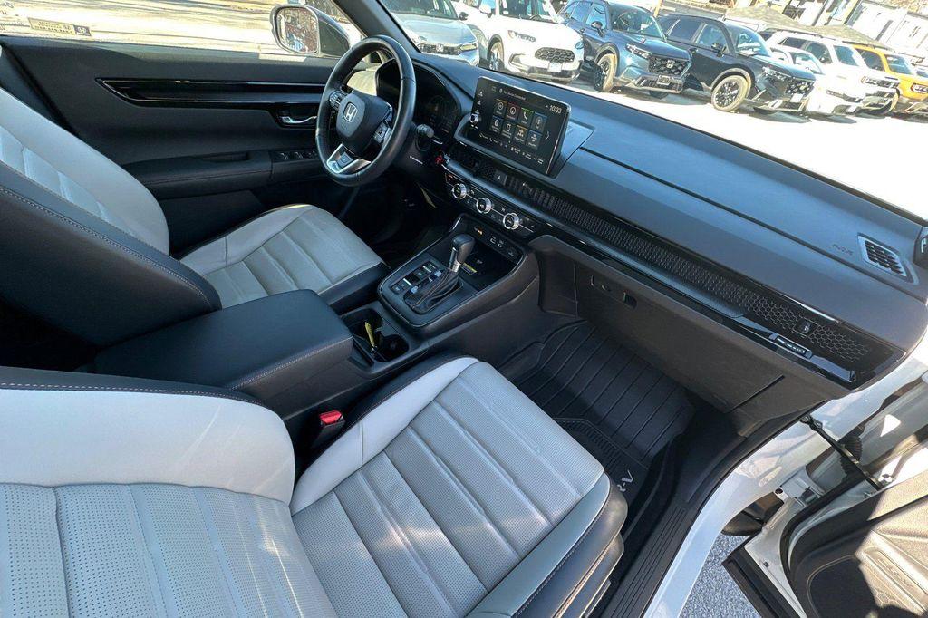 used 2024 Honda CR-V Hybrid car, priced at $37,444