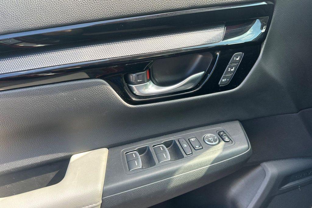 used 2023 Honda CR-V car, priced at $31,888
