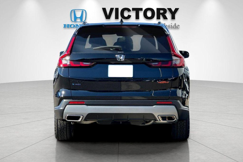 new 2026 Honda CR-V Hybrid car, priced at $40,250