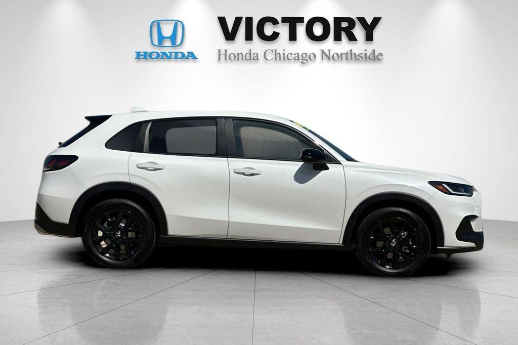 new 2025 Honda HR-V car, priced at $29,350