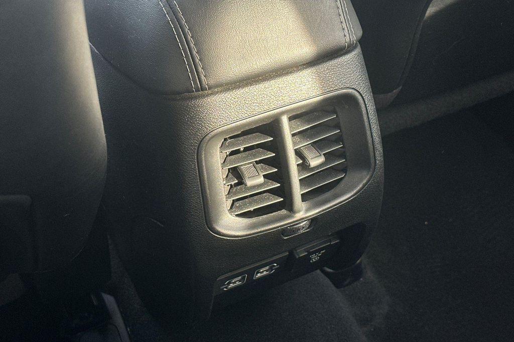 used 2022 Jeep Cherokee car, priced at $23,999