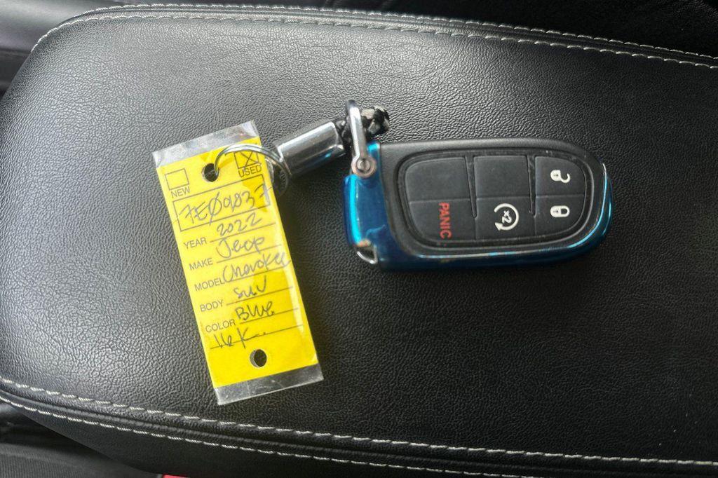 used 2022 Jeep Cherokee car, priced at $23,999