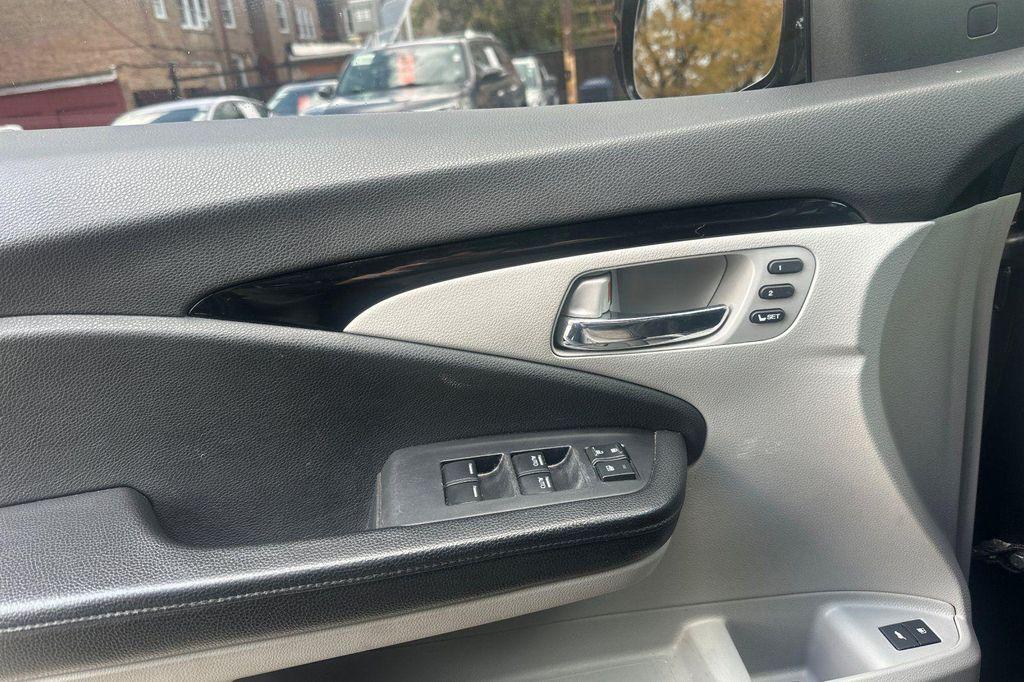 used 2019 Honda Pilot car, priced at $26,999