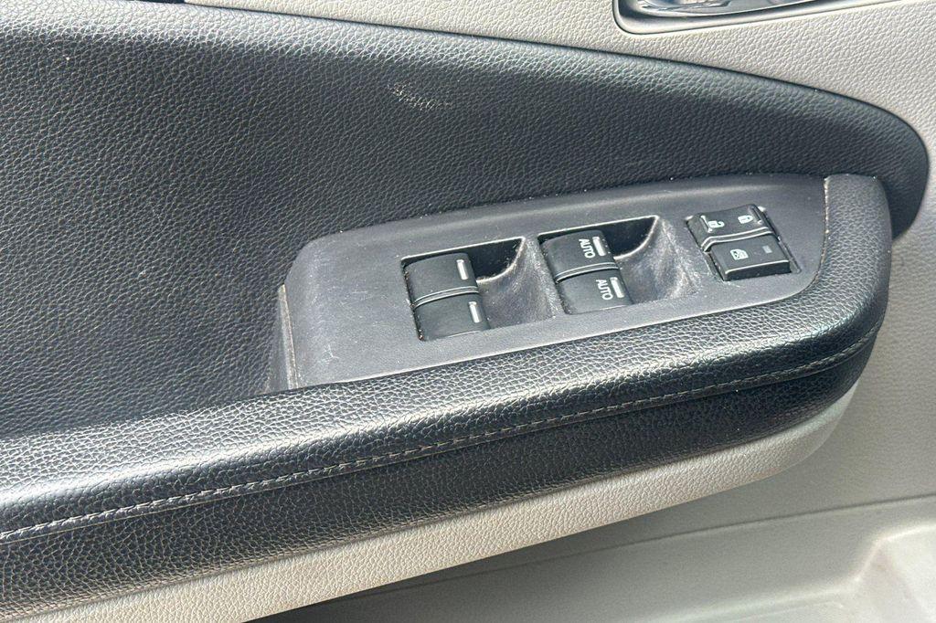 used 2019 Honda Pilot car, priced at $26,999