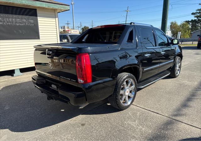 used 2010 Cadillac Escalade EXT car, priced at $18,998