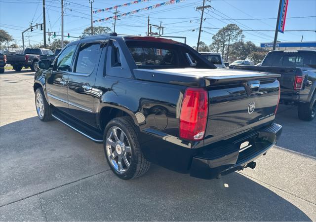 used 2010 Cadillac Escalade EXT car, priced at $18,998