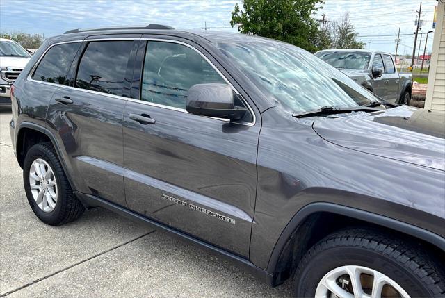 used 2021 Jeep Grand Cherokee car, priced at $17,998