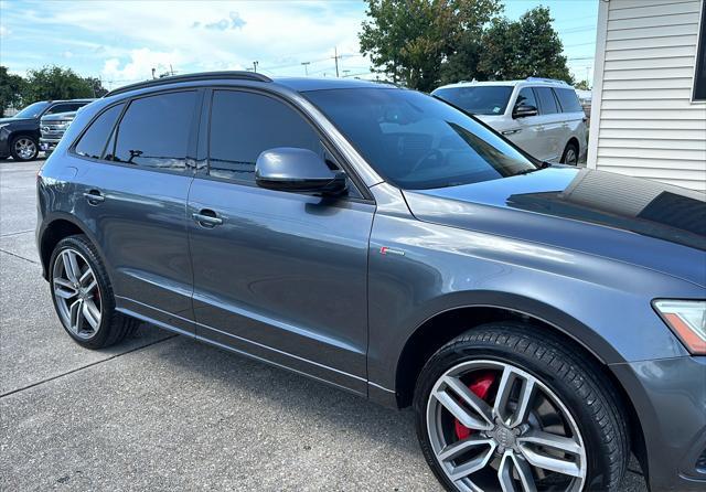 used 2016 Audi SQ5 car, priced at $15,700