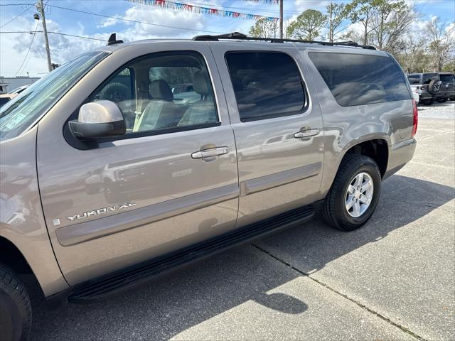 used 2007 GMC Yukon XL car, priced at $12,500