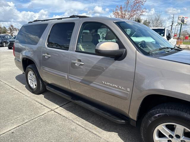 used 2007 GMC Yukon XL car, priced at $12,500