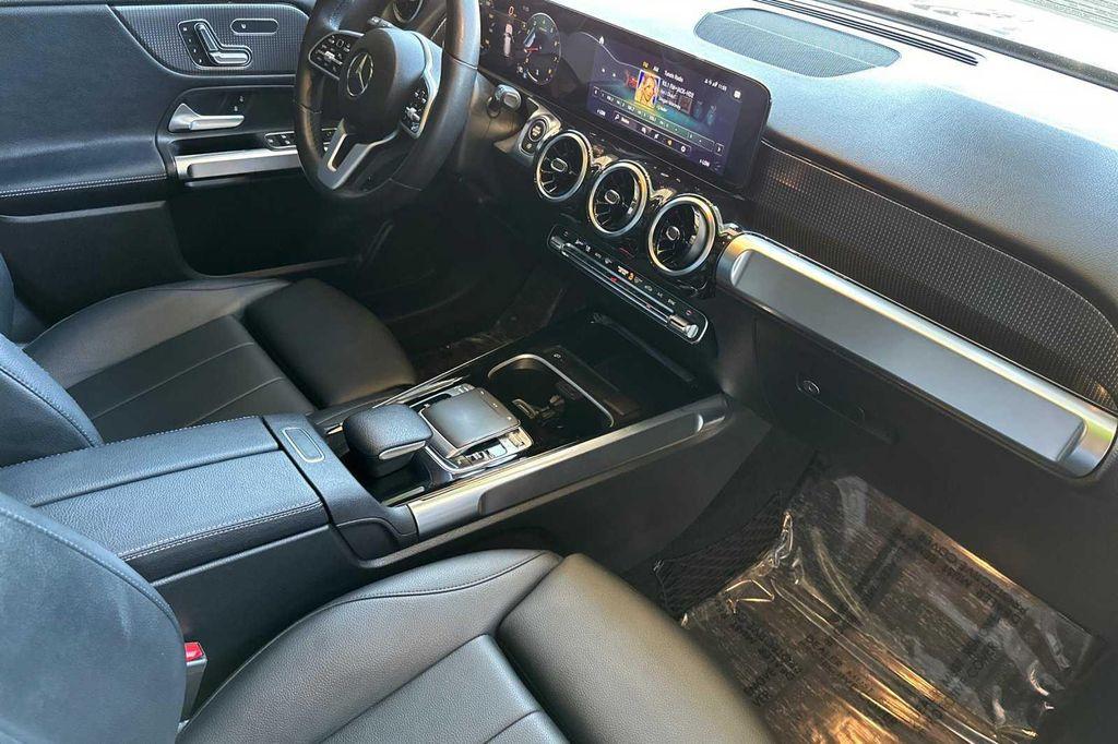 used 2020 Mercedes-Benz GLB 250 car, priced at $20,975