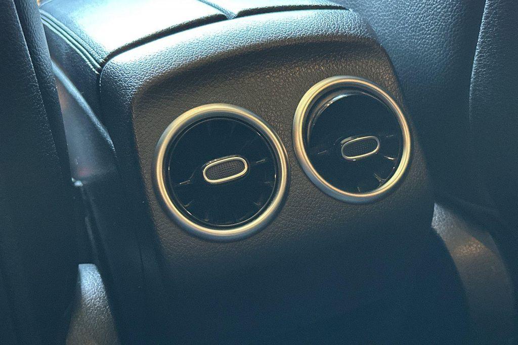 used 2020 Mercedes-Benz GLB 250 car, priced at $20,975