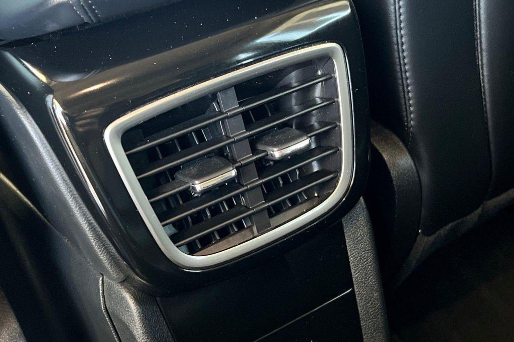 used 2021 Lincoln Nautilus car, priced at $23,775